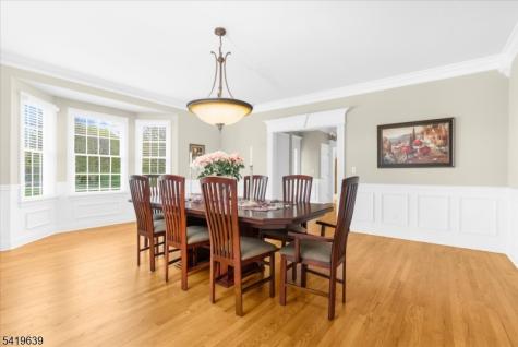 4 Steinbeck Court Alexandria NJ 08848