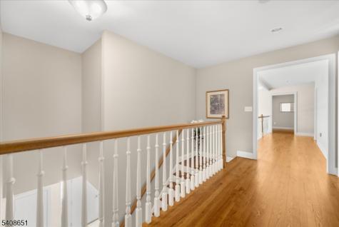 4 Steinbeck Court Alexandria NJ 08848