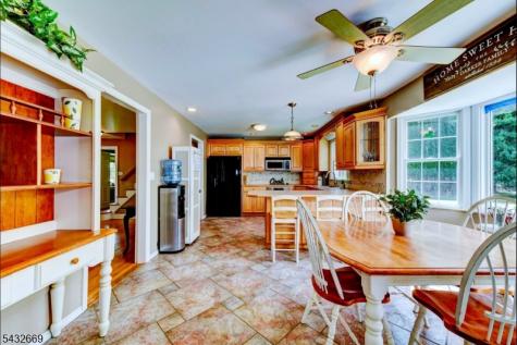 25 Carol Drive Vernon NJ 07418