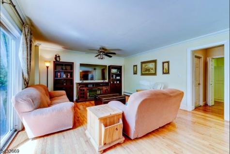 25 Carol Drive Vernon NJ 07418
