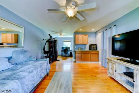 25 Carol Drive Vernon NJ 07418
