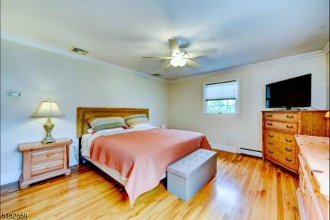 25 Carol Drive Vernon NJ 07418
