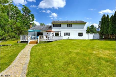 25 Carol Drive Vernon NJ 07418