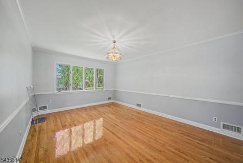 6 Hilltop Avenue Clark NJ 07066