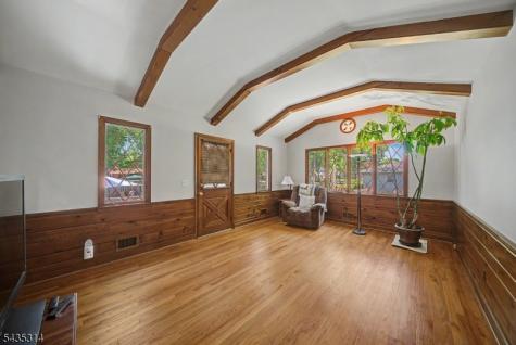 6 Hilltop Avenue Clark NJ 07066