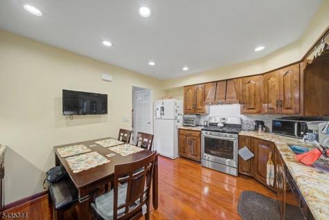 6 Hilltop Avenue Clark NJ 07066