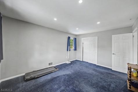 6 Hilltop Avenue Clark NJ 07066