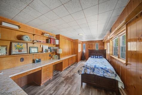 6 Hilltop Avenue Clark NJ 07066