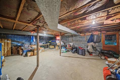 6 Hilltop Avenue Clark NJ 07066