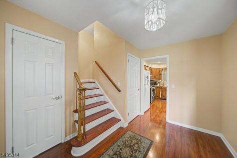 6 Hilltop Avenue Clark NJ 07066