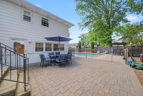 6 Hilltop Avenue Clark NJ 07066