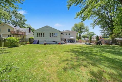 6 Hilltop Avenue Clark NJ 07066