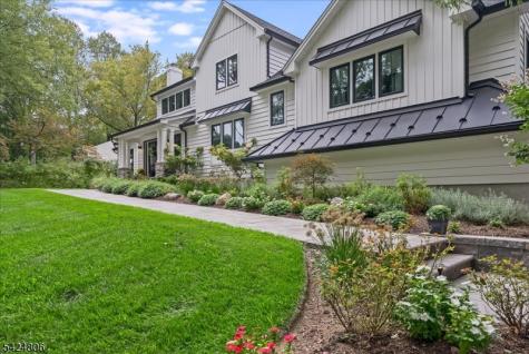 529 Openaki Road Denville NJ 07834