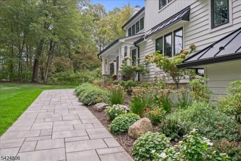 529 Openaki Road Denville NJ 07834