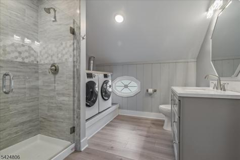 529 Openaki Road Denville NJ 07834