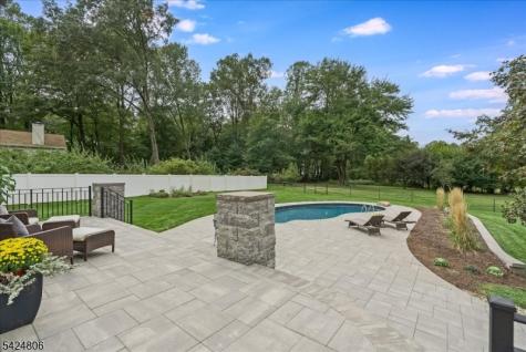 529 Openaki Road Denville NJ 07834