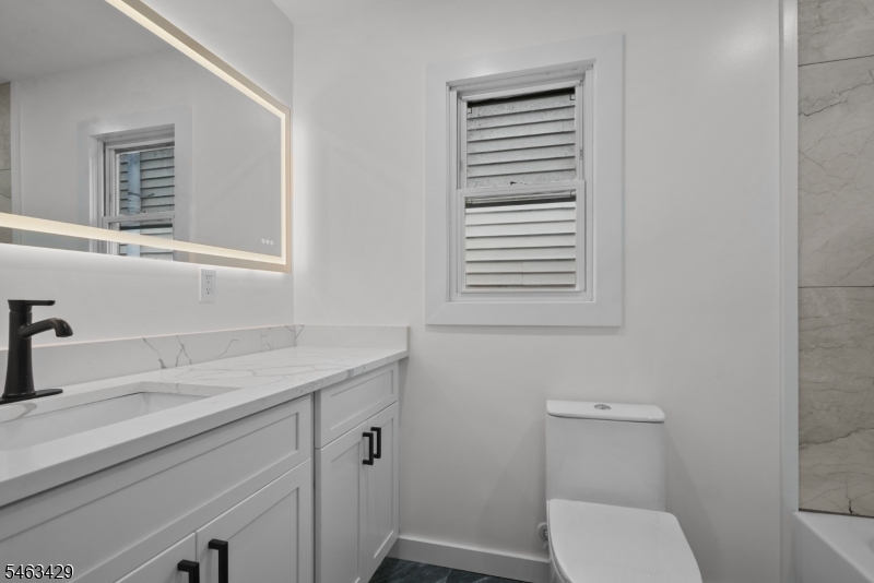 4314 Cottage Avenue North Bergen NJ 07047