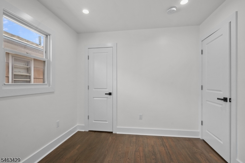 4314 Cottage Avenue North Bergen NJ 07047