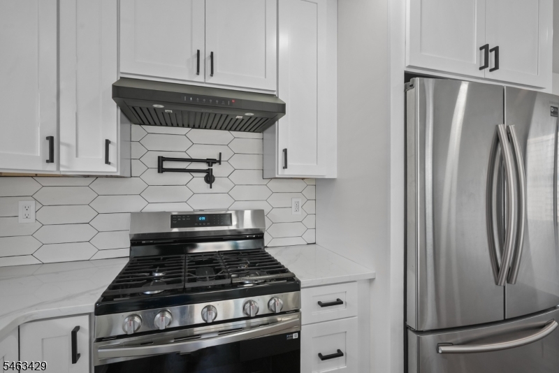 4314 Cottage Avenue North Bergen NJ 07047