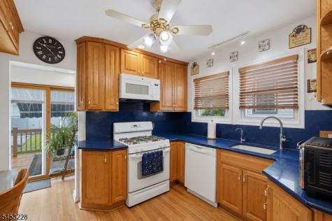 162 Maple Street West Orange NJ 07052