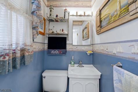 162 Maple Street West Orange NJ 07052