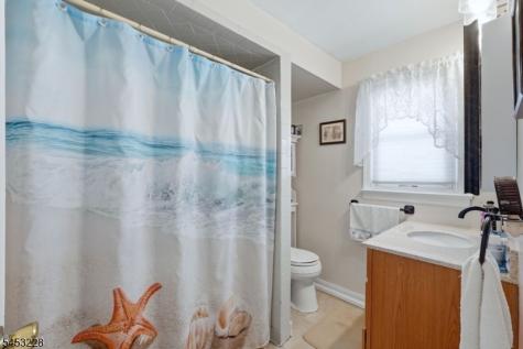 162 Maple Street West Orange NJ 07052