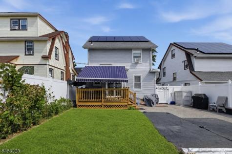 162 Maple Street West Orange NJ 07052