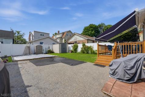 162 Maple Street West Orange NJ 07052