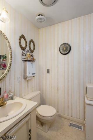 110 Edgewood Avenue Green Brook NJ 08812