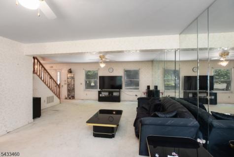 110 Edgewood Avenue Green Brook NJ 08812
