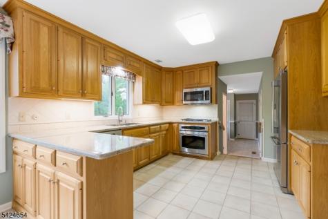 908 Sherwood Road Bridgewater NJ 08807
