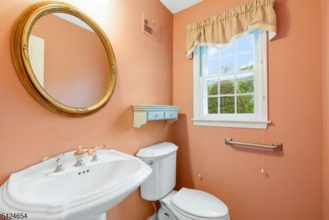 908 Sherwood Road Bridgewater NJ 08807
