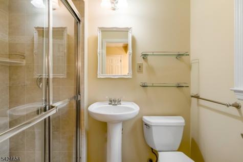 908 Sherwood Road Bridgewater NJ 08807