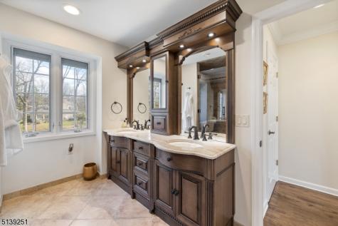 5 Sherwood Drive Watchung NJ 07069