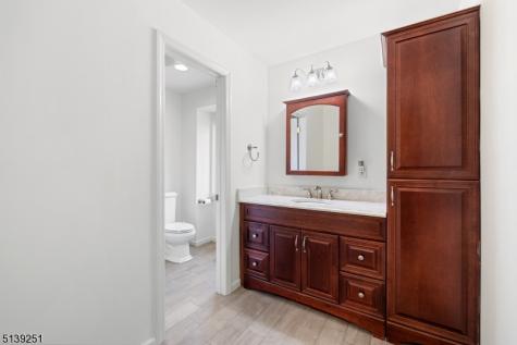 5 Sherwood Drive Watchung NJ 07069