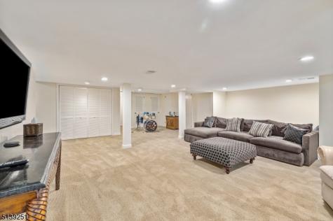 5 Sherwood Drive Watchung NJ 07069