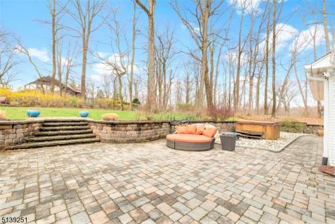 5 Sherwood Drive Watchung NJ 07069