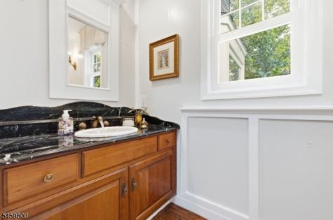 6 Fawn Ridge Road Clinton NJ 08833