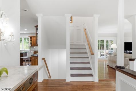 6 Fawn Ridge Road Clinton NJ 08833
