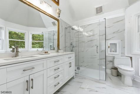6 Fawn Ridge Road Clinton NJ 08833