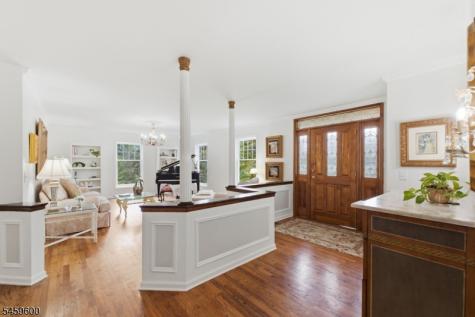 6 Fawn Ridge Road Clinton NJ 08833