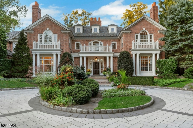 27 Hillside Avenue Millburn NJ 07078