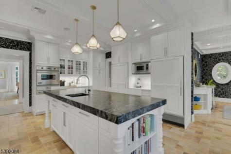 27 Hillside Avenue Millburn NJ 07078