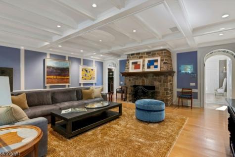 27 Hillside Avenue Millburn NJ 07078