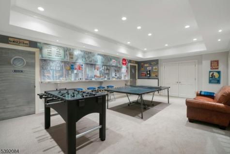 27 Hillside Avenue Millburn NJ 07078