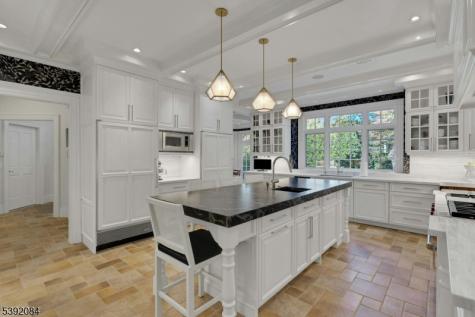 27 Hillside Avenue Millburn NJ 07078