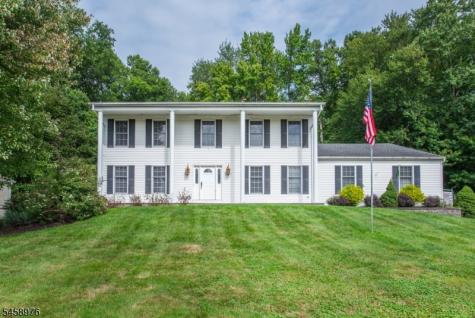 251 Big Piece Road Fairfield NJ 07004