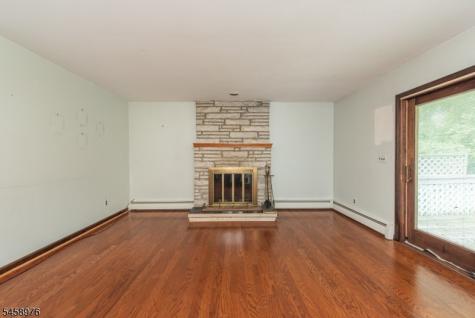 251 Big Piece Road Fairfield NJ 07004