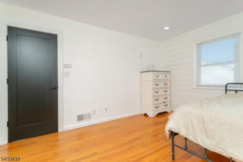 80 Lessing Road West Orange NJ 07052