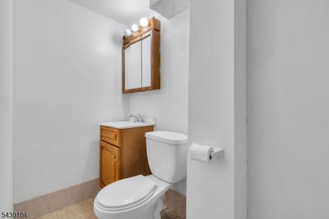 179 Valley View Road Hillside NJ 07205